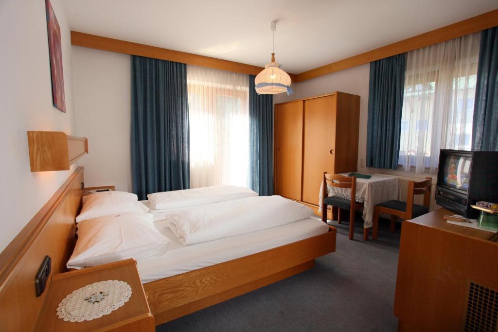 Hotel Brixana Brixen im Thale Pokoj fotografie